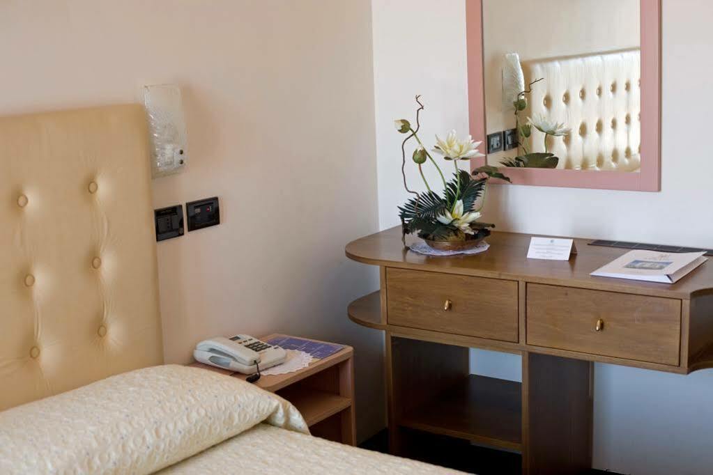 Hotel Strand Bellaria-Igea Marina Eksteriør bilde